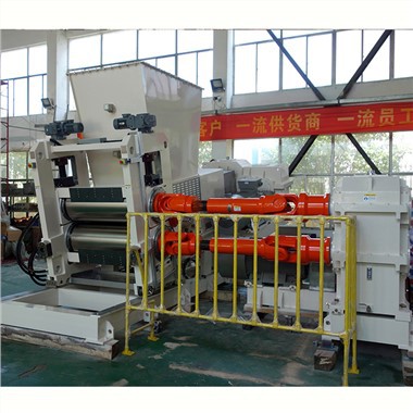 Roj Hmab Ob Chav Ntsia Hlau Extruding Sheeter